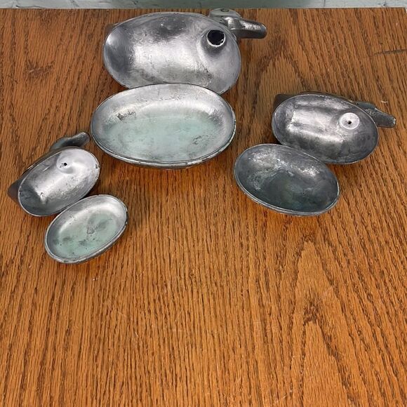 Ducks Sculptures in Bronze & Aluminum or pewter set of 3 spring summer - Picture 3 of 7